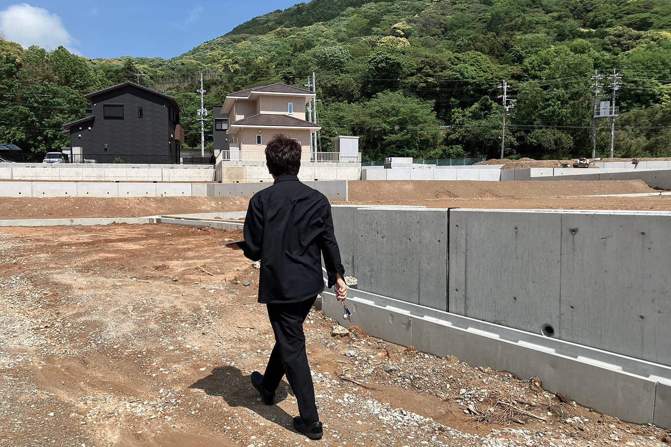 敷地の向きや環境を読み解き、土地の条件を活かした住まい