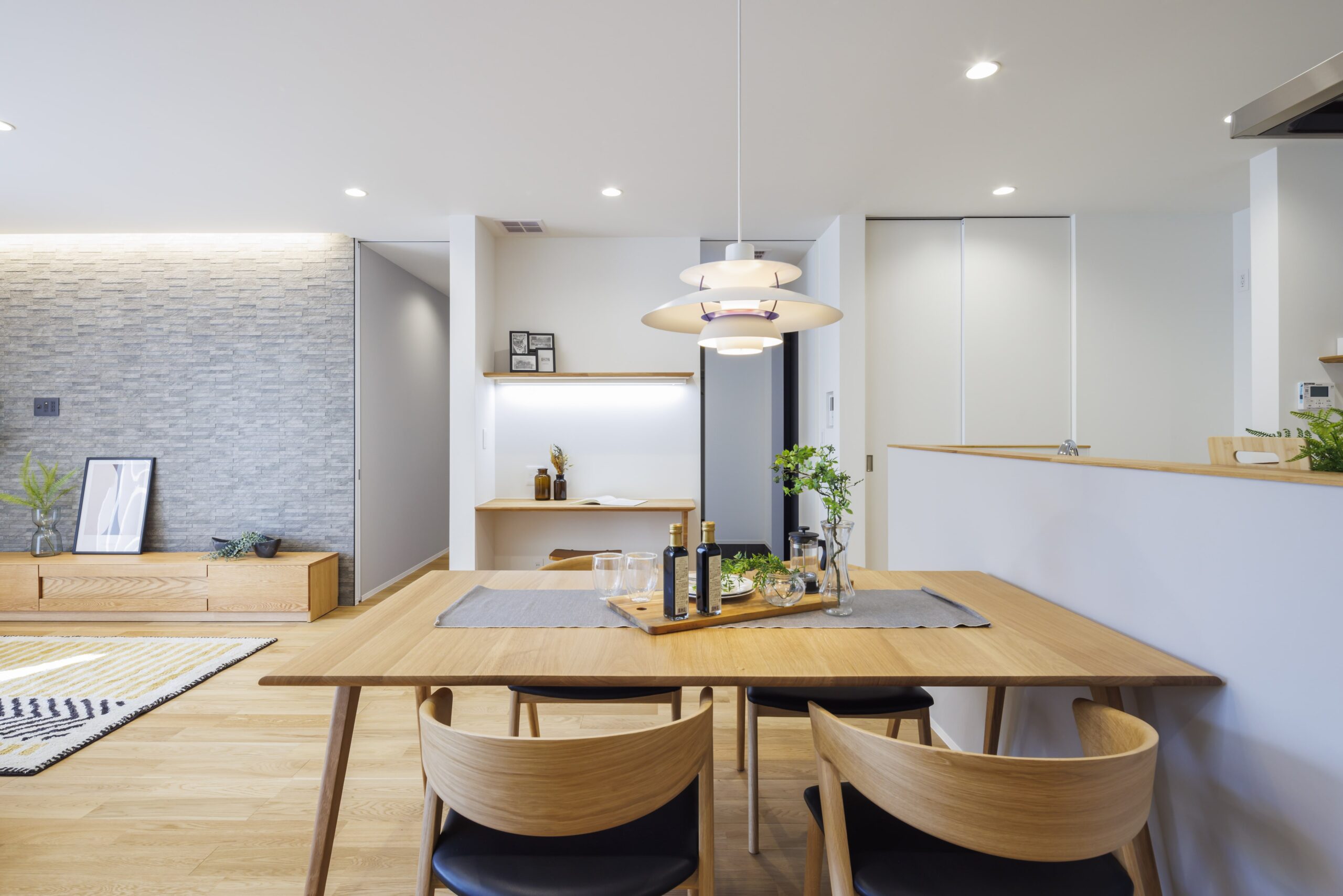 TWO BOX HOUSE