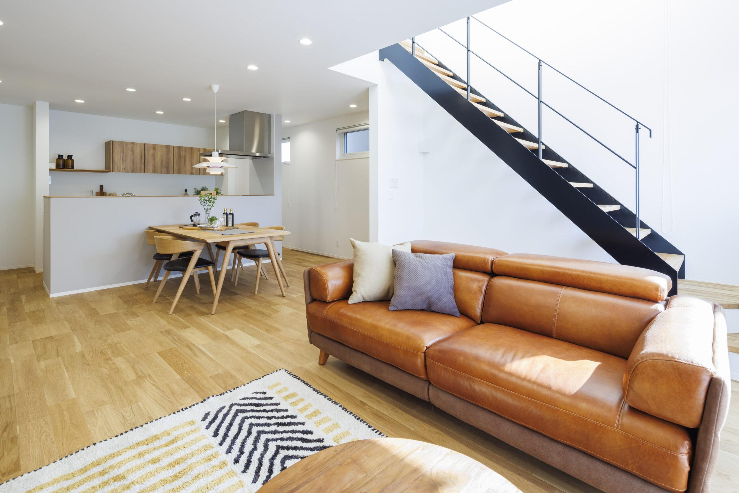 TWO BOX HOUSE