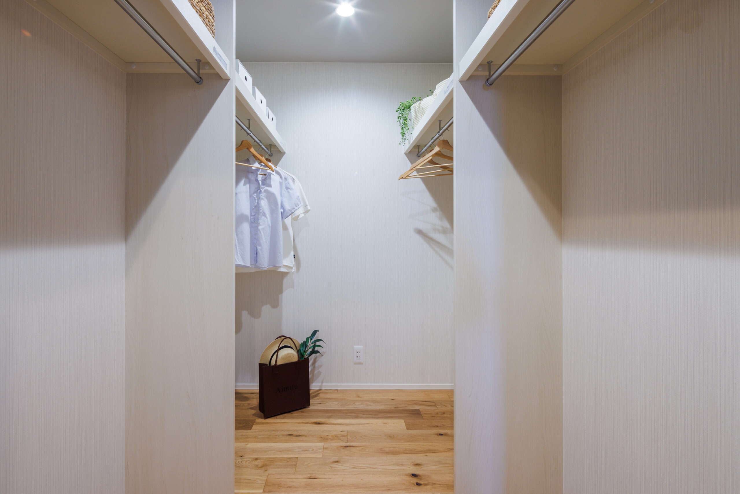 光と風の平屋